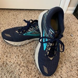 Brooks Adrenaline Gts 19
